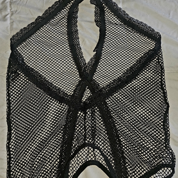 𝕊𝕖𝕩𝕪 𝔽𝕚𝕤𝕙𝕟𝕖𝕥 𝕃𝕚𝕟𝕘𝕖𝕣𝕚𝕖 - Picture 3 of 9